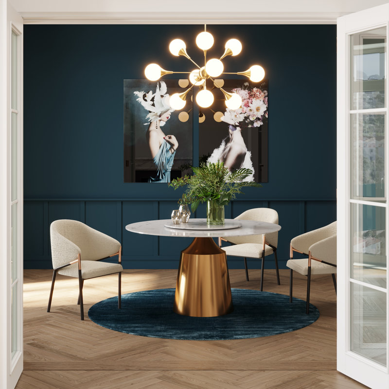 Lucia table