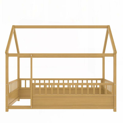 Lit en bois avec structure de toit en bois