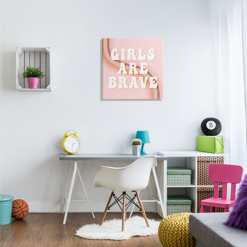 «Girls Are Brave Bold Retro», Toile tendue, H 24 po x l 24 po x P 1,5 po