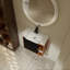 Meuble-lavabo mural avec lavabo en céramique blanche et porte à fermeture en douceur-1636940404