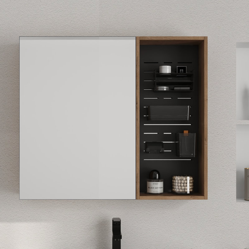 Armoire à pharmacie murale Norvyn sans cadre de 81 cm (31,88 po) de largeur, avec miroir et 2 tablettes en verre réglables.