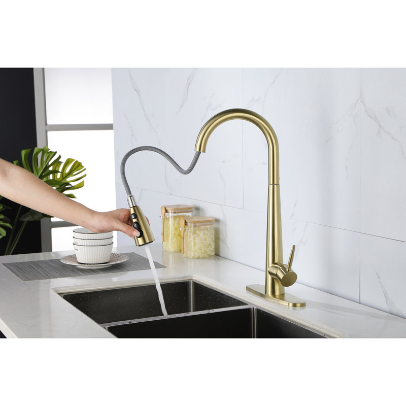 Robinet d'évier de cuisine à poignée simple rétractable en or brossé - Matériau en acier inoxydable, buse à grande arche rotative à 360 °, trois styles de sortie d'eau pour différents travaux, débit aéré fluide, antirouille