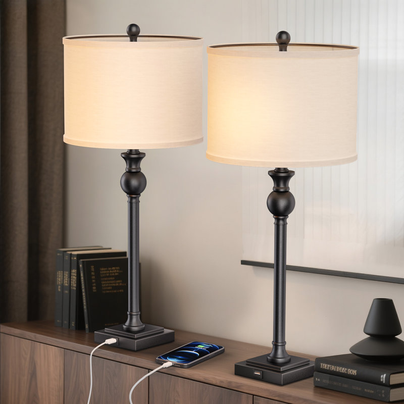 Lampe de table moderne en métal noir 28 "avec port USB et abat-jour empire Augrave, Noir