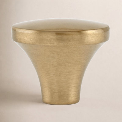 Lancaster 1 1/8" Diameter Knob