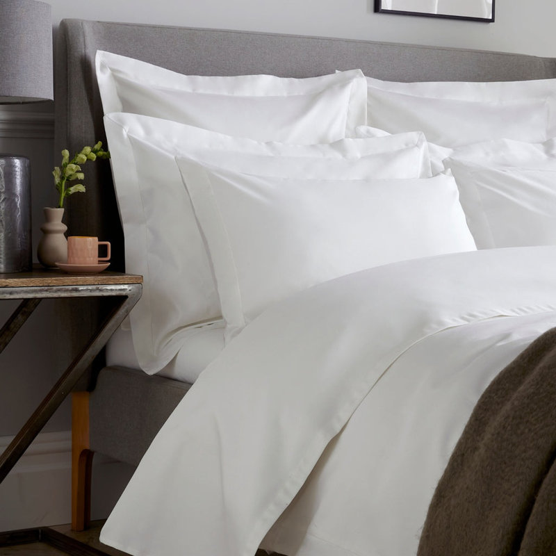 Kento 800 Thread Count 100% Sateen Cotton Standard Pillowcase, White/White