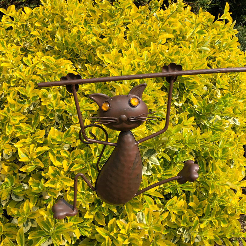 Isiah Animals Metal Garden Statue