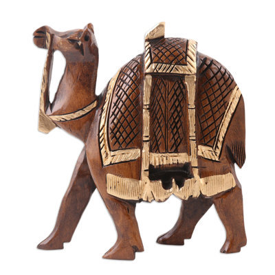 Sculpture Camel Walk