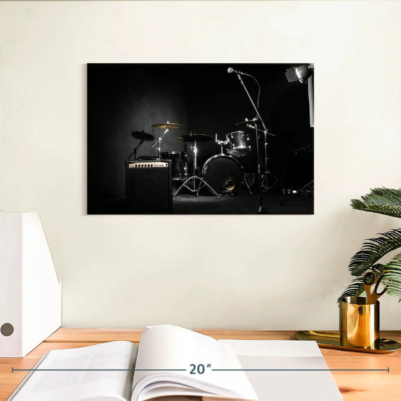 Abarca Dark Musical Instruments, 8" H x 12" W