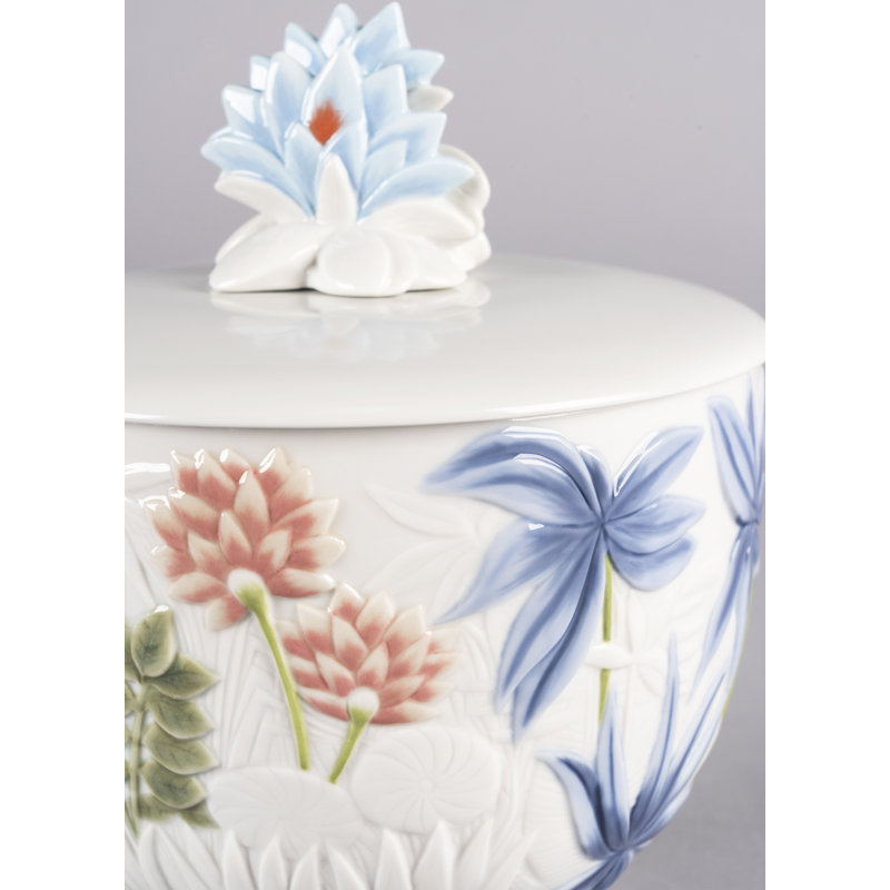 Paradise Gardens of Valencia Scented Jar Candle