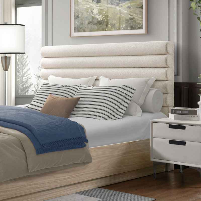Cadre de grand lit pour chambre à coucher côtière, tête de lit taupe Boucle, structure à lattes à capacité de poids élevée, classique moderne