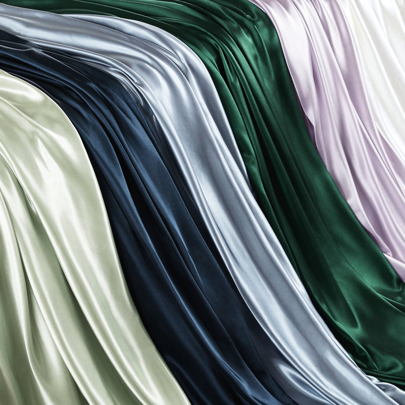 Très grand drap de satin Satin