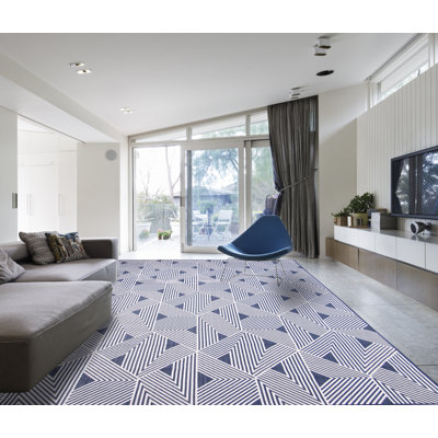 Tapis intérieur / extérieur bleu marine Averelle