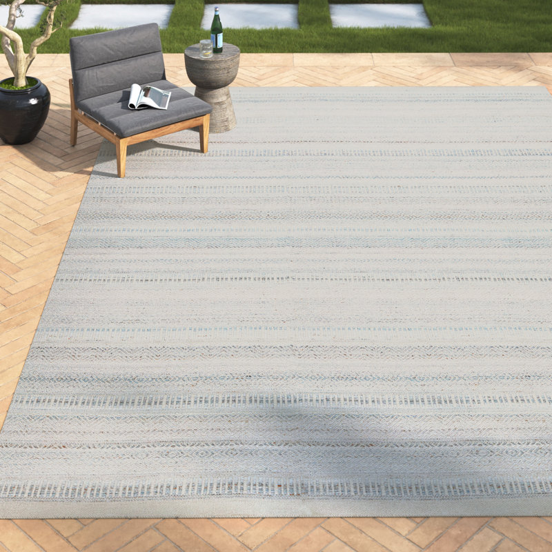 Finian Geometric Indoor / Outdoor Rug, Rectangle 9' x 12'
