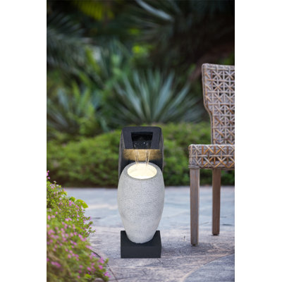 Fontaine noire et blanche 10 x 8,1 x 23,4 po avec vase