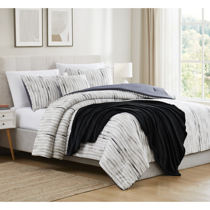 Kyle Stripe Comforter Set With Throw, King Comforter + 4 Additional Pieces