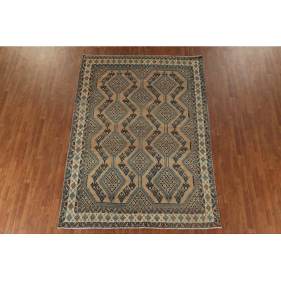 Tapis géométrique 7 x 9
