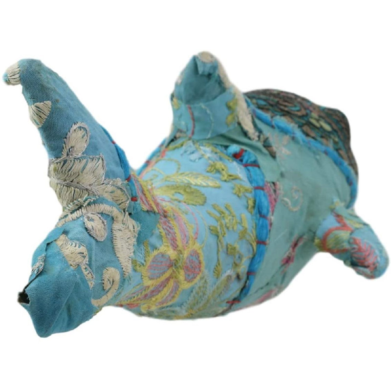 Figurine de requin nautique