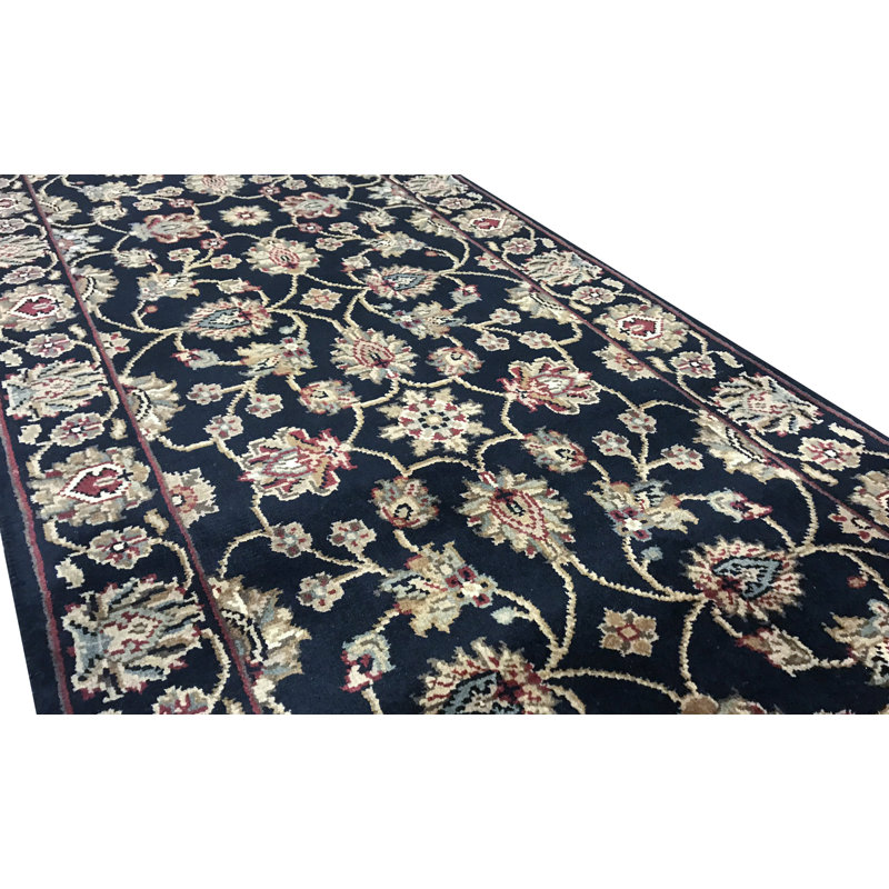 Crown Wool Oriental Area Rug, Runner 2'8" x 8'1"