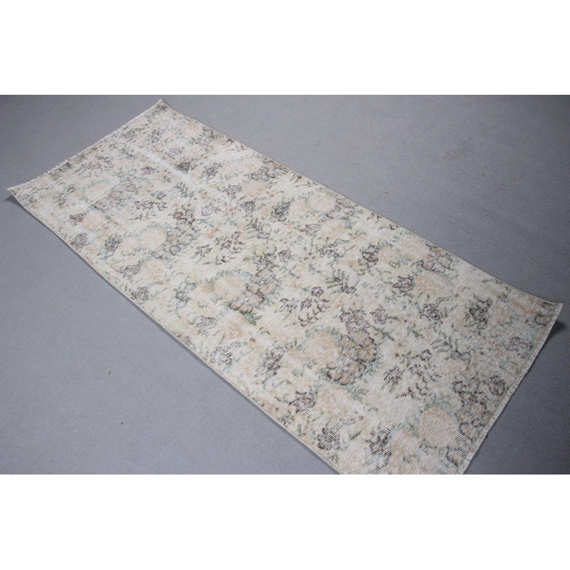 Tapis turc vintage beige à motif floral Oushak