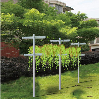 Norrisa Obelisk Trellis
