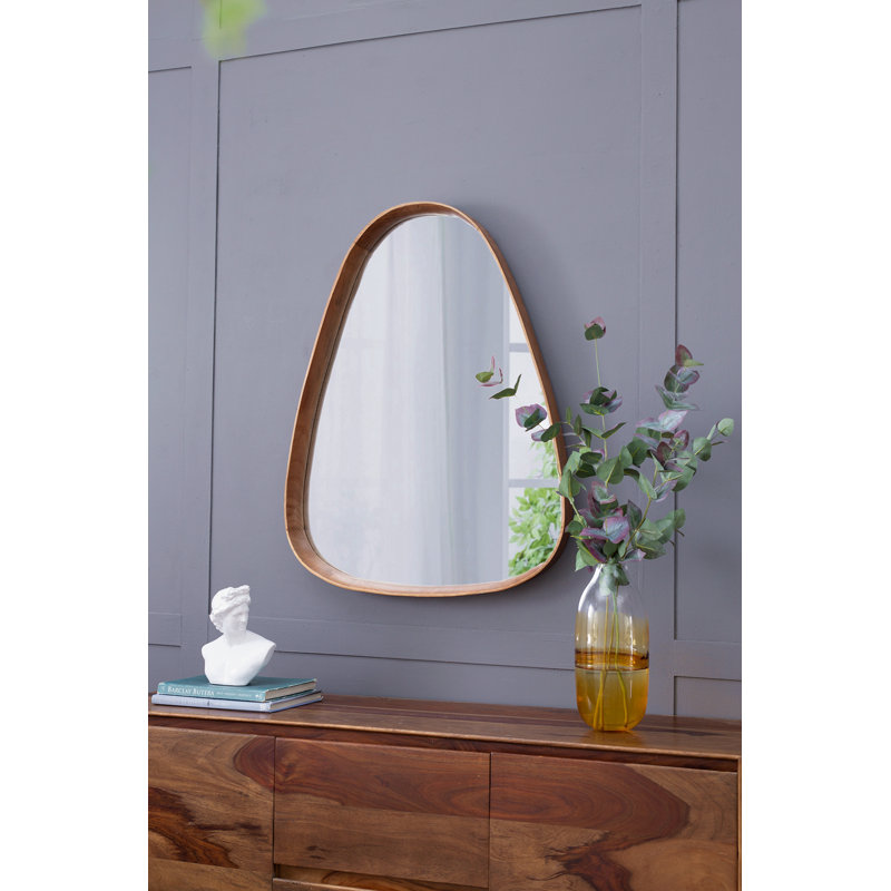 Miroir mural 30 po x 38 po Irrgeular