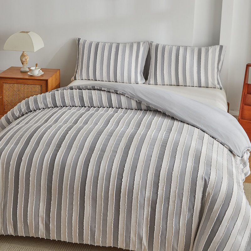 Polyester Standard Striped Duvet Cover, Queen Duvet Cover + 2 Queen Pillowcases, Gray