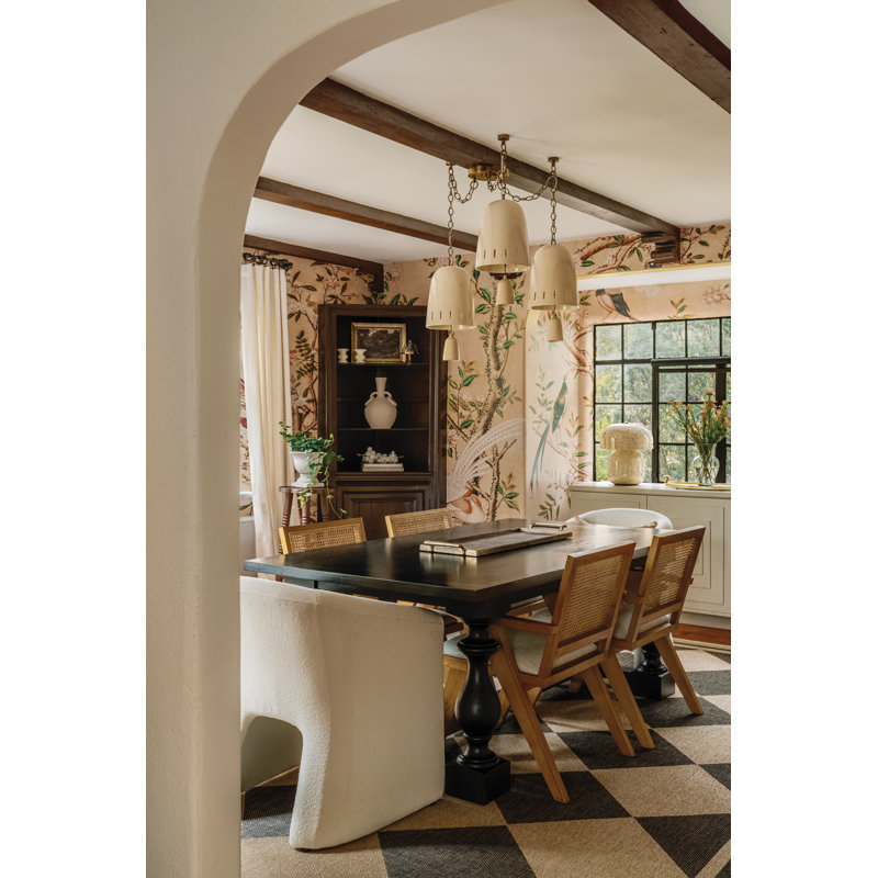 Leetown Table Lamp