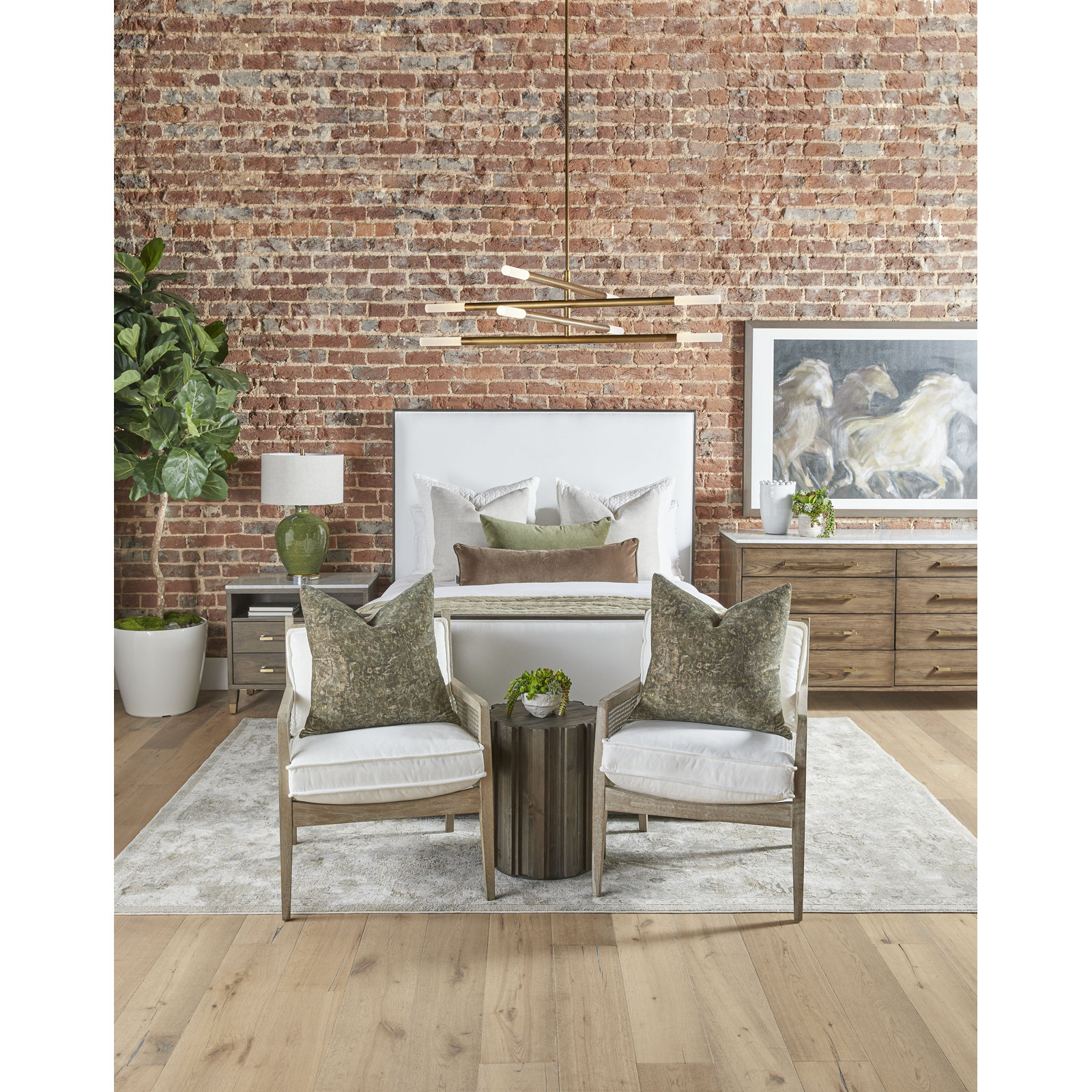 Caselyn 20.75'' tall Drum End Table, Dark Brown