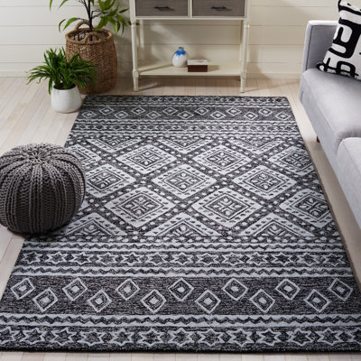 Gradin Southwestern Handmade Tufted Wool Black/Ivory Area Rug