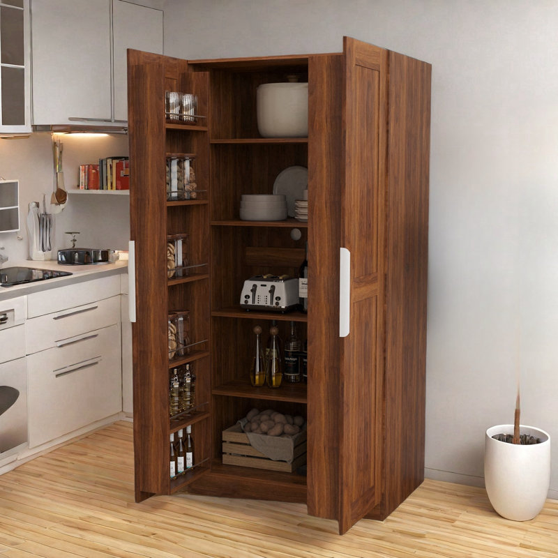 Garde-manger Aluin, Noyer