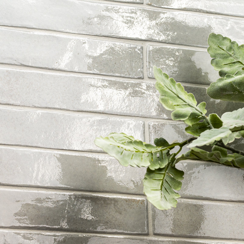 Carrelage de sol et de mur en brique de porcelaine brillante 2 po x 18 po Westley, Ivoire