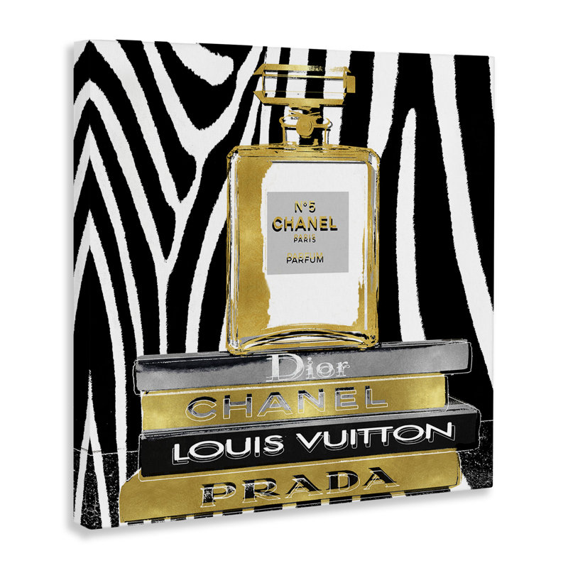 Pile de livres glamour à imprimé zébré noir, H 24 po x l 24 po