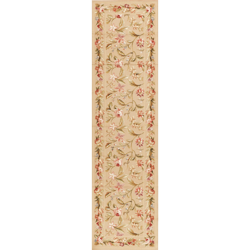 Highland Needleworks Wool Area Rug in Beige, Runner 2'6" x 8'