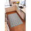 Tapis de cuisine kaki à profil bas Un-Rug Kirkwood par Matterly-790041305-790041304