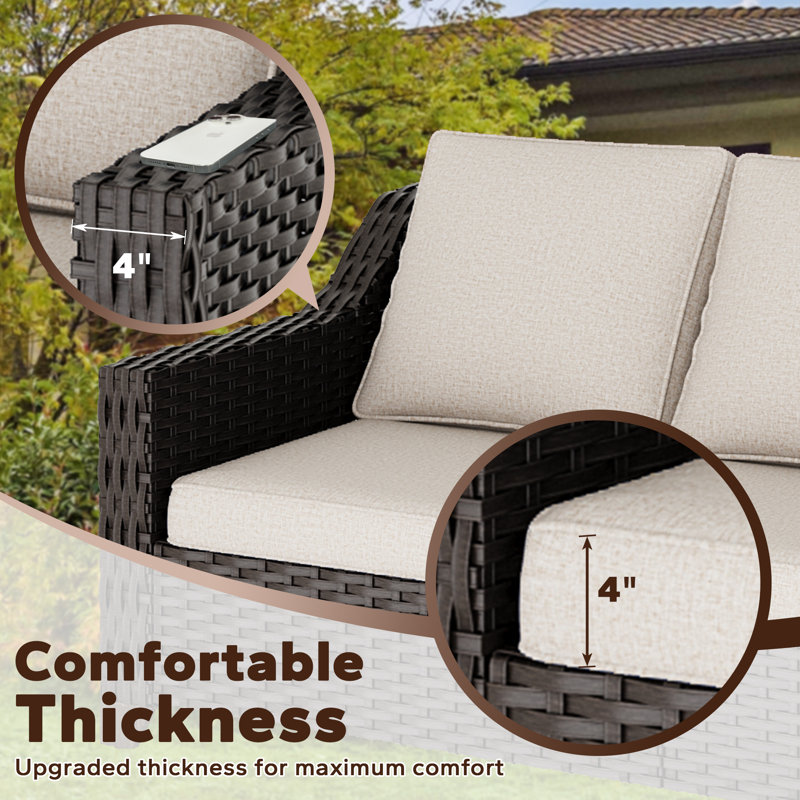Canapé 3 places en osier d'extérieur avec coussins beiges de 4 po et pieds réglables, Beige