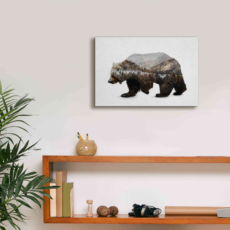 «The Kodiak Brown Bear» par Davies Babies, estampe numérique sur toile, H 12 po x l 18 po x P 0,75 po