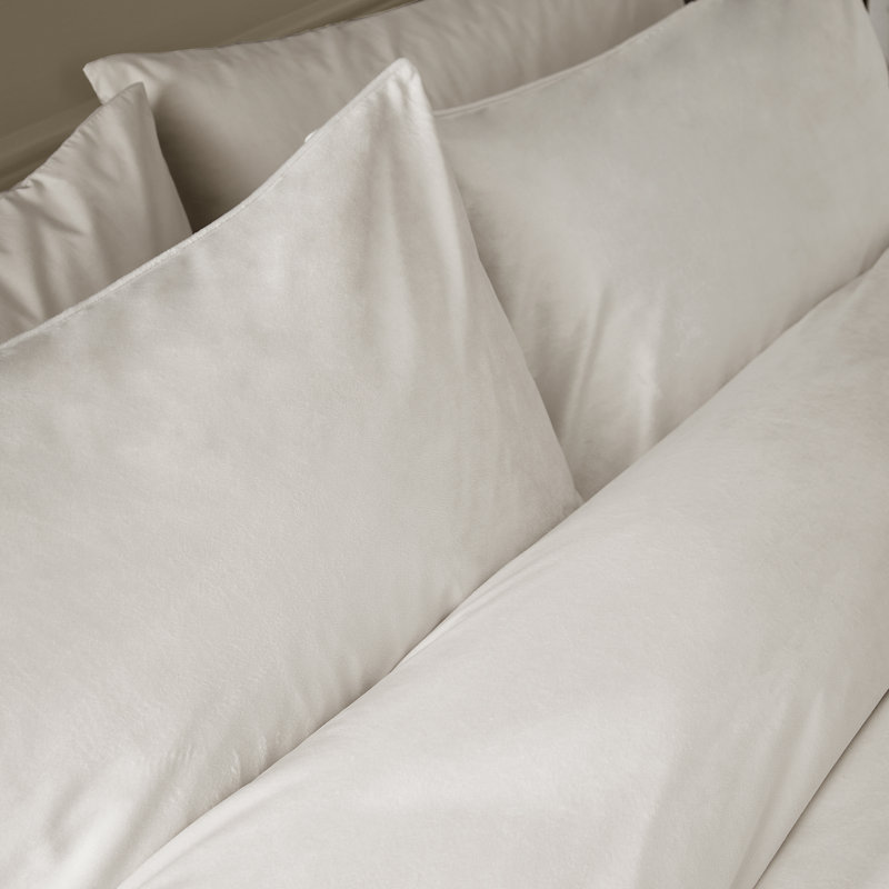 Kingsley Soft Matt Velvet Duvet Cover Set, King Duvet Cover + 2 Standard Pillowcases, Cream