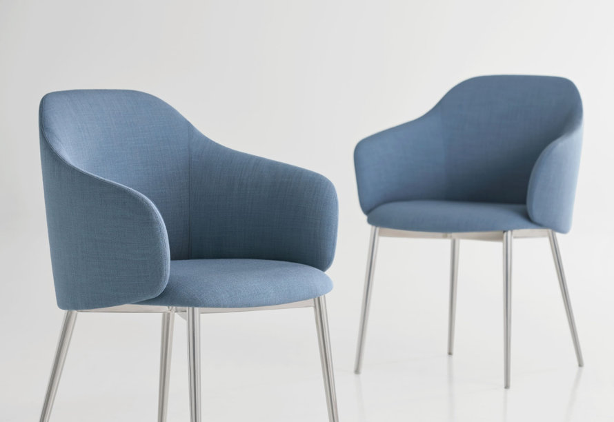 Accent Chairs