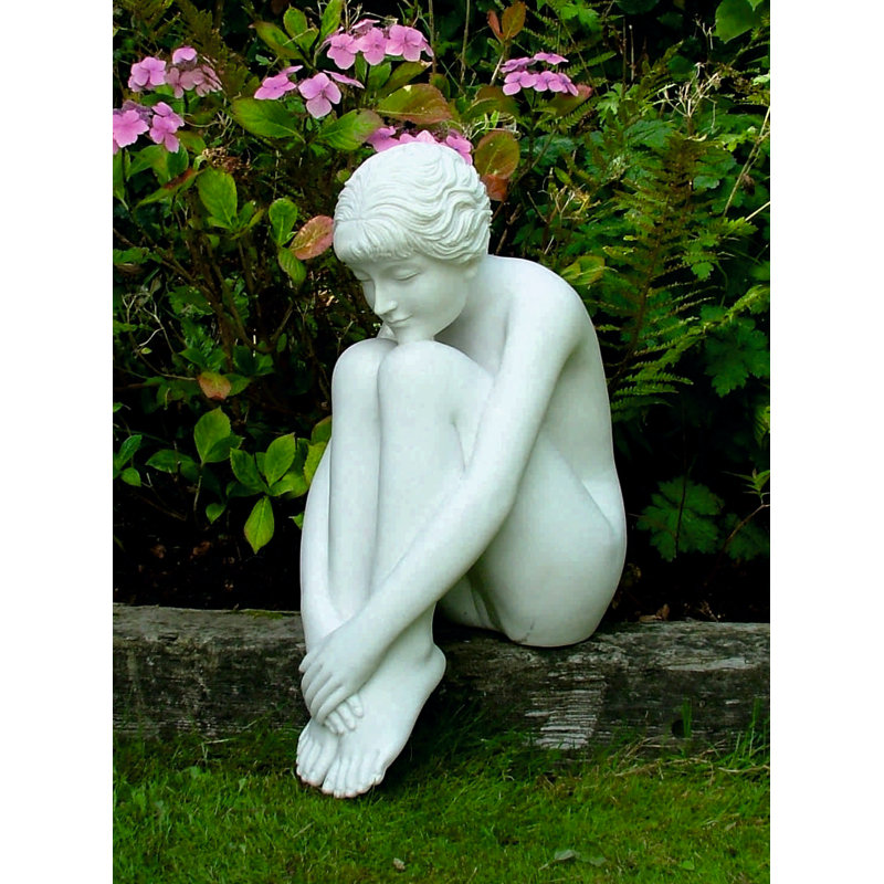 Weather Resistant UV Resistant Plastic Garden Statue