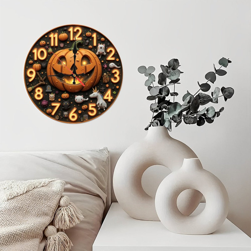 Halloween, horloge d'Halloween, citrouille, créatures mignonnes