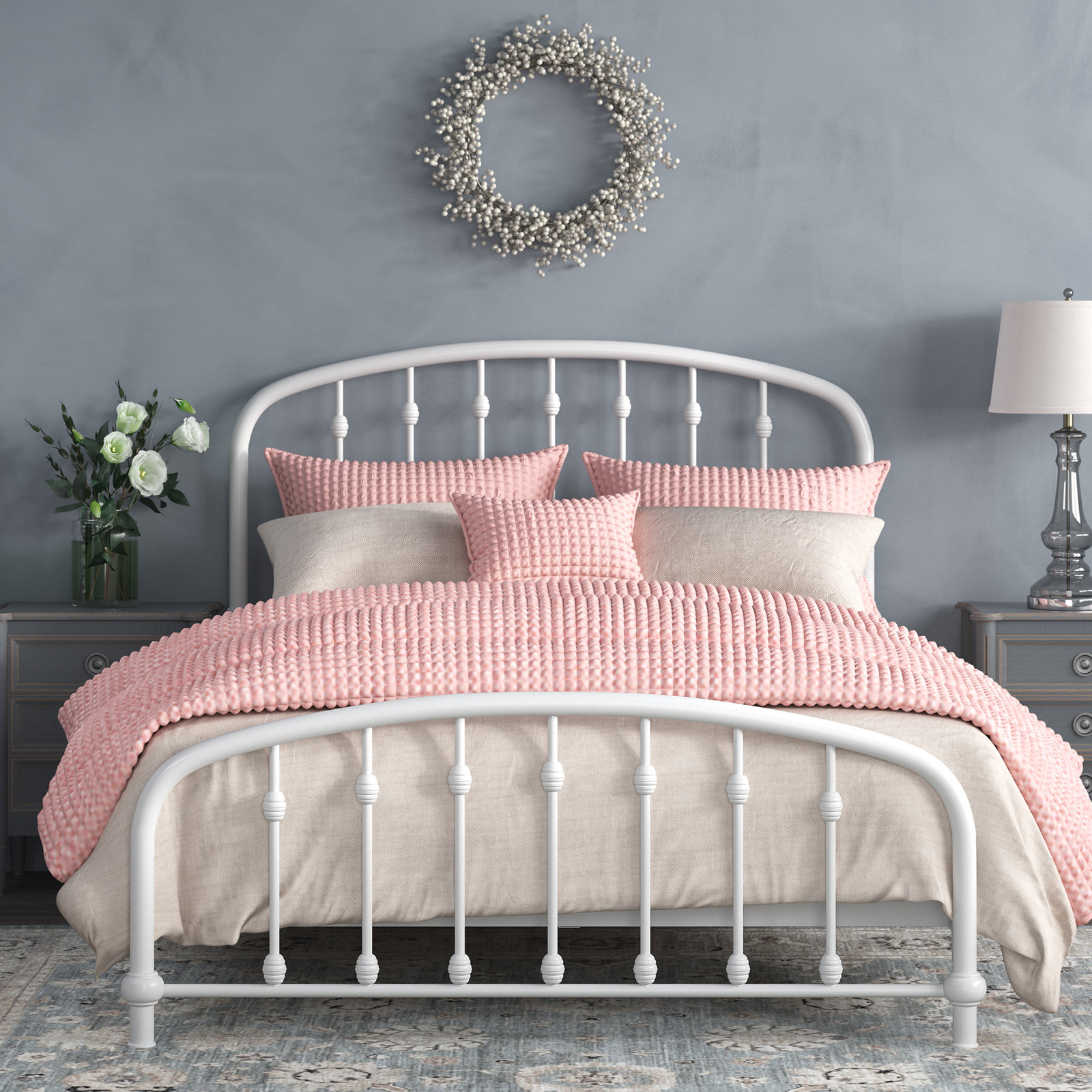 Wadsworth Metal Spindle Bed, White, Queen