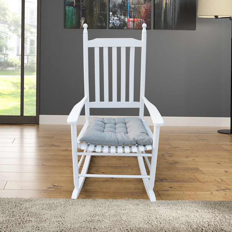 Chaise berçante en bois de véranda en bois blanc - Fabriquée en bois franc massif pour une utilisation à long terme Siège large et accoudoirs Confort optimal Dossier à lattes facile à assembler