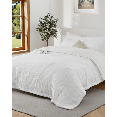 Couverture chauffante pour très grand lit 90 po x 100 po - deux contrôleurs, jeté électrique à chauffage rapide - 4 niveaux de chaleur réglables, arrêt automatique après 10 heures, gaufré doux gaufré, lavable à la machine, blanc