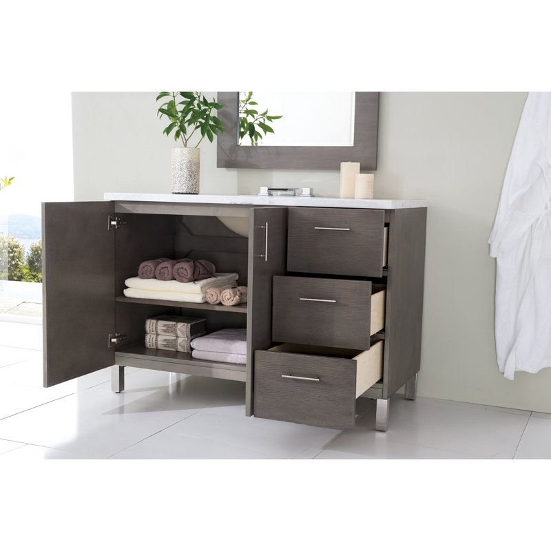 Metropolitan 48'' W Single Vanity, Silver Oak, Carrara White