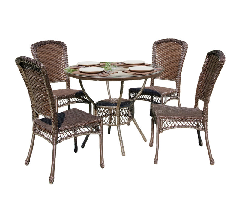 4 - Person Wicker Patio Dining Set with Round Table