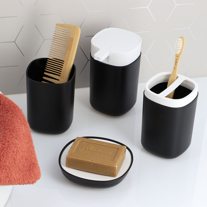 Clint Bathroom Accessory Set, Black