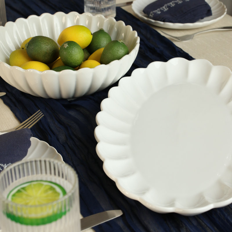BIA Cordon Bleu 2-Piece, Petal Serving Set, White, 3.25" H x 16" L x 10" W