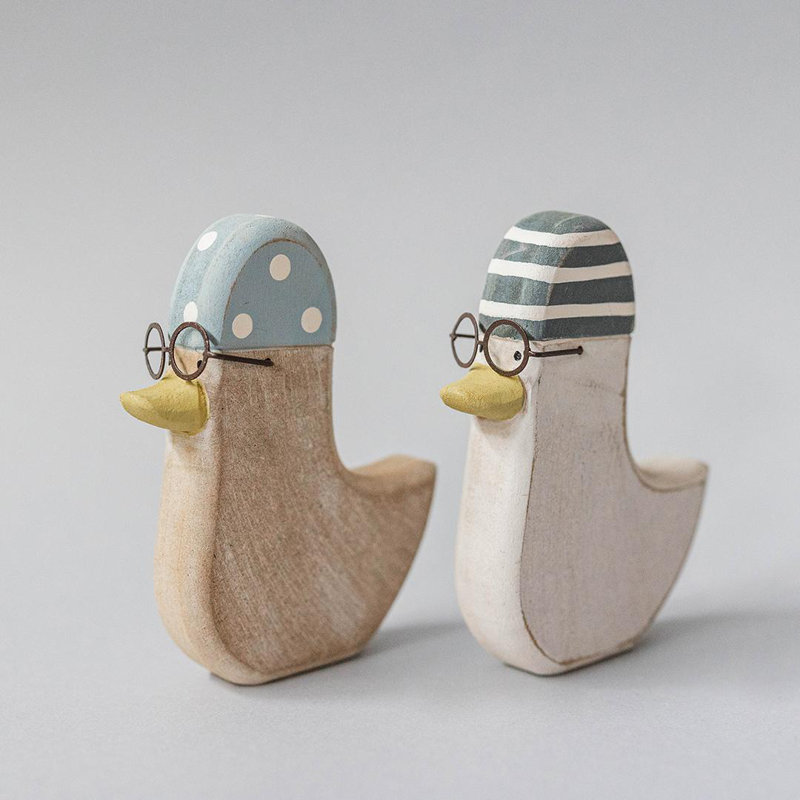Ensemble de 2 figurines de canards portant des chapeaux et des lunettes