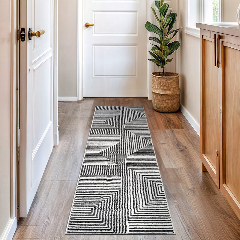 Tapis crème noir Modern Maze, Tapis de couloir 2 pi 2 po x 8 pi
