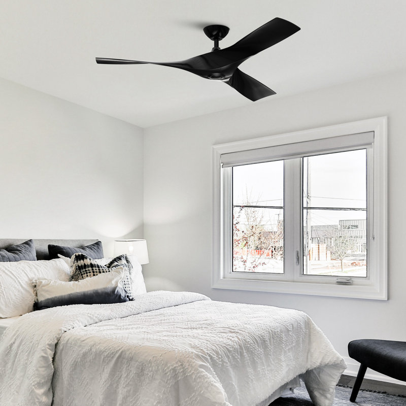 Ventilateur de plafond à 3 pales de 52 po avec télécommande Jenell, Noir